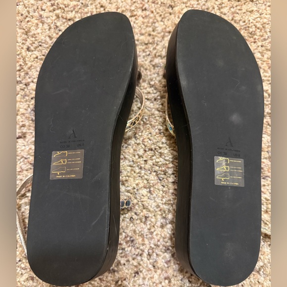 ALTA Romina Tornasol Sandals Size 9 Iris Color - Picture 3 of 3